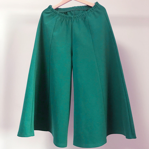 skirt pants green