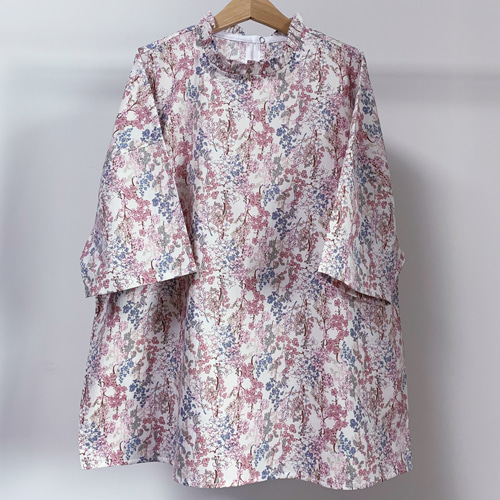 floral boxy blouse 품절