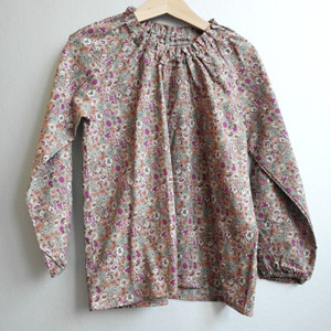 petite floral blouse
